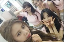 컴백 AOA, 엔절들의 단체사진 공개