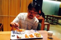 유병재, YG 구내식당 방문 사진 ‘무료급식소 찾은 줄’