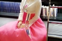 ‘마리텔’ 예정화, 한복 자태 ‘무노출, 전 연령 클릭 가능 사진’