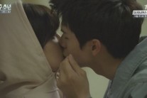 에이핑크 컴백, 박초롱과 비투비 육성재 짜릿한 도서관 키스신 재조명