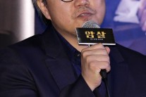 ‘암살’ 최동훈 감독 “시나리오 작업? 자괴감으로 일년 보냈다”