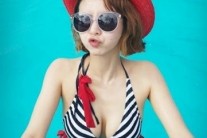 은가은 비키니 입고 귀여운 표정…얼굴 몸매 가창력까지 완벽미녀!