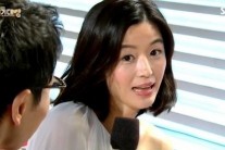 전지현, 결혼 3년 만에 임신 소식 “현재 10주차, 내년초 출산 예정”