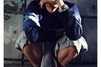 ‘대마초 흡연 혐의’ 이센스, 신곡 ‘비행’ 무료 공개