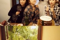 배용준 박수진 결혼식 축가, 하객은 얼마나?…박수진 절친 전혜빈·채연·유리와 다정샷 눈길 “민낯 여신들~”