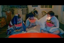 유승우 신곡 ‘예뻐서’ 뮤비 티저 공개 ‘청춘들의 사랑 그린다’