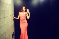 박수진 드레스 자태, 황금골반 대문자 S라인 ‘눈길’