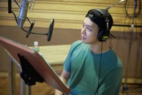 박유천, 목소리 재능기부 나섰다…‘기적의 피아노’ 내레이션 참여