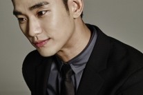 김수현, 쿠쿠전자 신규 모델로 발탁