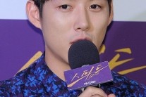 [이슈현장]백성현 “이상우 감독과 정 반대 성격, 신선했다”