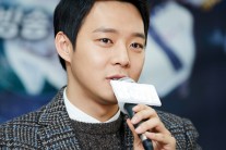 JYJ 박유천, 논산훈련소 입소…공익근무요원 복무