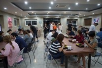 김남주 ‘심야식당’ 제작진 위해 밥차 지원사격 ‘내조의 여왕’