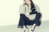 ‘치즈인더트랩’ 이성경 ‘가을’을 입고 왔네