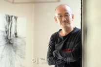 이준익 “영화보다 더 영화같은데…상상력 보탤 이유 없었다”