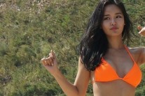 ‘트로트 요정’ 조정민 오렌지 비키니, 남미 미녀 못지않은 볼륨감