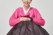 ‘아침마당’ 윤수현, “추석 한복 입으면 조신해지고 여성스러워 진다”