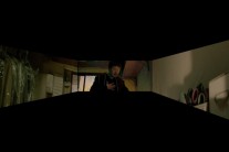‘검은 사제들’, 스크린X 버전으로 동시 개봉…‘3면 영상에 몰입감 UP’