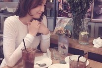 첫 눈에 들뜬 손태영…여전한 미모 인증샷 화제