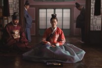 ‘조선마술사’, 화려한 비주얼 속에는 조선의 슬픈 역사 담겨 있다