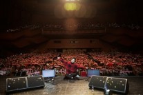 박서준 韓-中-日 팬들과의 첫 팬미팅 ‘대성황’
