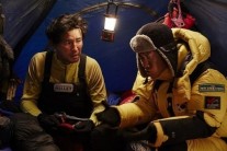 ‘히말라야’ 한국 영화 박스오피스 2위…700만 관객 돌파 목전