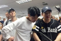 ‘응팔‘안재홍 류준열 고경표 박보검, ’꽃보다 청춘‘ 아프리카로 출국