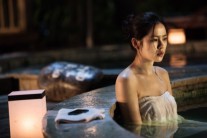손예진, 노천탕서 수건만 두르고…선녀 비주얼 인증