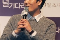 [이슈현장]‘널 기다리며’ 모홍진 감독 “맞아 죽을 각오로 열심히 찍어”