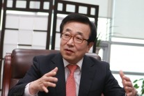 서병수 부산시장, BIFF 조직위원장 전격 사퇴…민간 이양 발표 예정