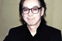 윤수일, ‘트로트 고고’에서 ‘록 음악’으로 바꾼 이유