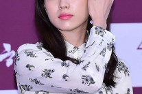노인 분장한 한효주의 한 마디, “그땐 왜 몰랐을까요, 그렇게 좋은 걸”