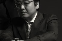 윤일상 “자이언티-아이유의 형식에 얽매이지 않는 신선함을 많이 배운다”