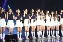 데뷔 아이오아이, 10개월간의 꽃길 시작되다