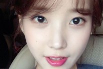 아이유, 섹시 빼고 청순 더한 ‘어른유’