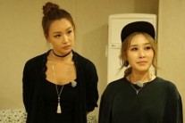 ‘손가락 욕’ 안무가 배윤정, “과거 언행 논란 죄송하다”