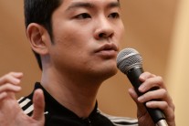‘장얼’ 컴백 장기하, “사랑 노래 오그라들었는데 이제 대놓고 할 수 있겠다”
