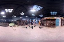 [대세는 VR ③] 아이돌이 눈 앞에서 춤을 춘다