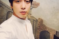 정용화, 유재석 영입 정보로 부당 이득 혐의… 검찰 소환 조사