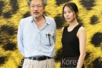 홍상수 감독, 프랑스 영화제서 ‘포착’…김민희는?