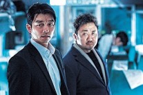 [이세진의 무비 Q & A] ‘부산행’개봉 안했는데 웬 북적?…개봉전 ‘유료’시사회 진행중이죠