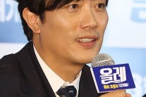 ‘올레’ 박희순, “이런 웃긴 역할 처음”