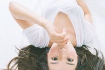 레인보우 조현영, 보호본능 자극하는 ‘아련한 눈빛’