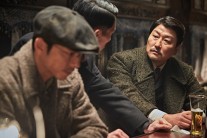 “여름, 안녕! 추석, 안녕?” 극장가 새판짜기