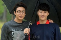 리누와 션리의 남성듀오 ‘BOK’“‘신화’처럼 오래 활동했으면…”