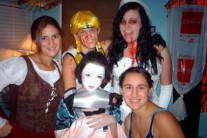 다가오는 할로윈, 최악 코스튬은 ‘OOO’