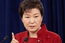 “박 대통령, 총선 직후 최필립에 고급승용차 받아”