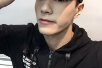 아이돌 그룹 VAV 중국 멤버 제이콥, ‘삼일절’에 대한 개념글 화제