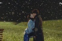“진짜 아니다” 김고은, ‘띠동갑’ 공유와 열애설 부인