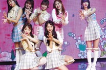 오마이걸에게 신곡 무대는 “아육대”