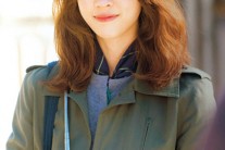 심플한 의상만큼 자연스러워진 드라마 ‘더패키지’이연희 연기